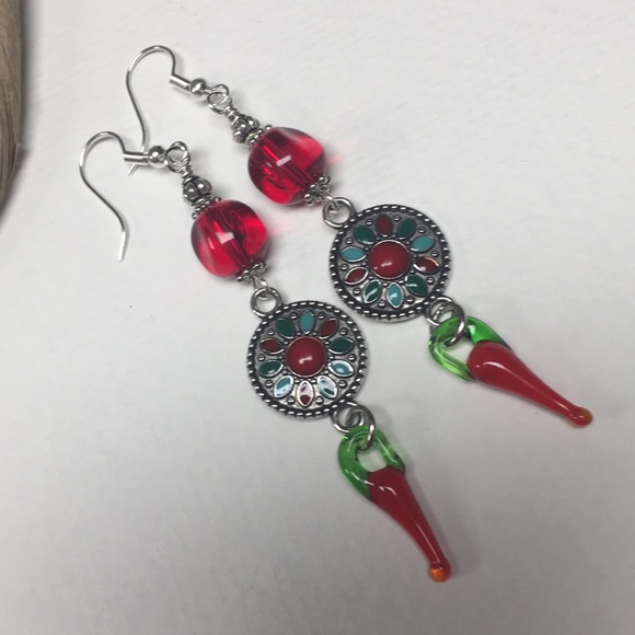 Long red salsa peppers earrings unique colorful - Picture 8 of 8